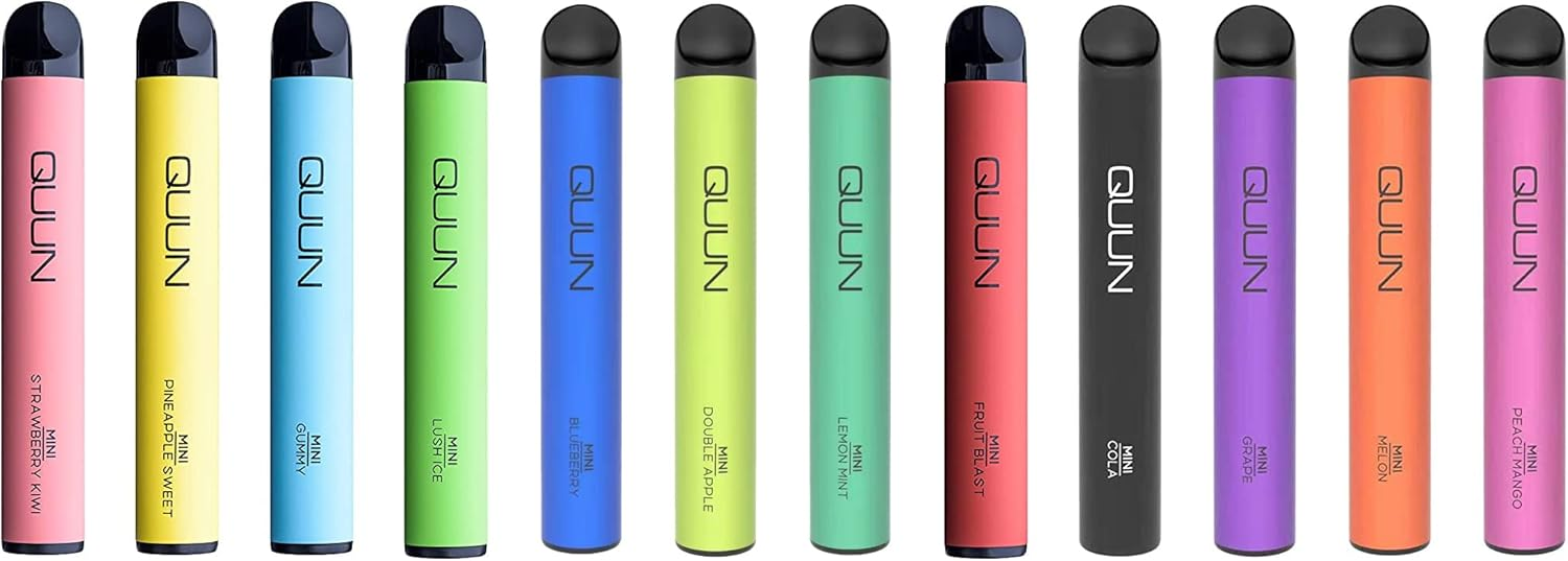 カラフルな電子タバコ12本が並んでいる。青、緑、ピンク、紫などの色彩で、「QUUN」とテキストが印字されている。